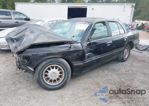 1995 Mercury Grand Marquis Ls z USA, uszkodzony, nr VIN 2MELM75WXSX615178